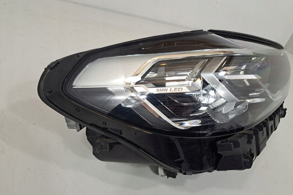 фото №16, Комплект лампа передних bmw ix3 g08 5a29227 electric 210kw 2020
