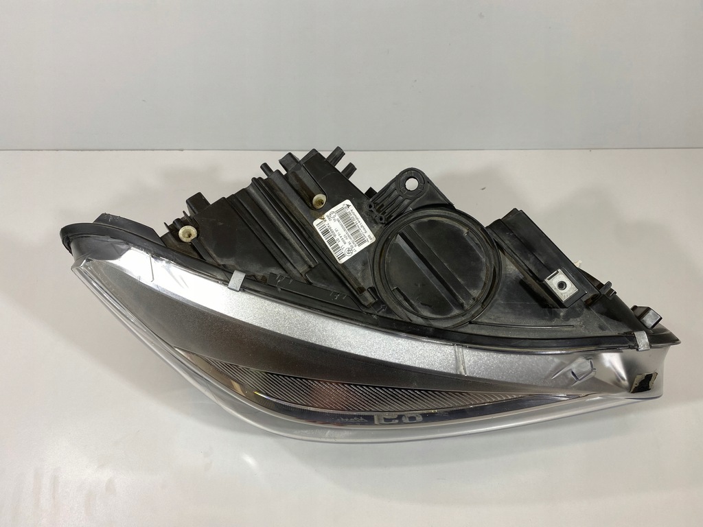фото №8, Лампа правая передняя bmw 2 f45 f46 led 7494856-01