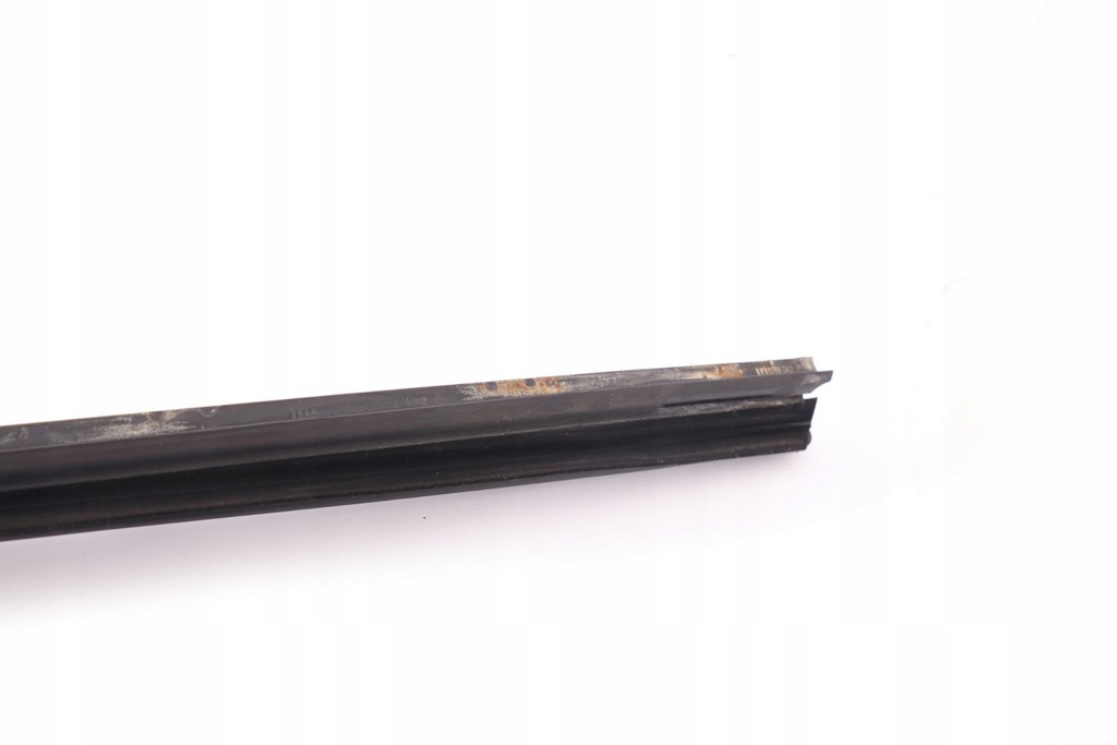 фото №10, Bmw z4 e85 e86 ліва прокладка двері 7016637