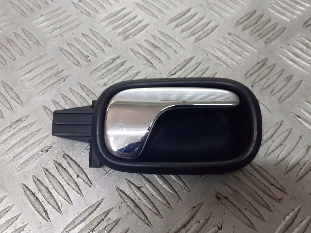 Купить Ручка правая задняя внутренняя audi a4 b5