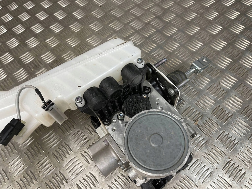 фото №8, Kia niro 2022 насос abs