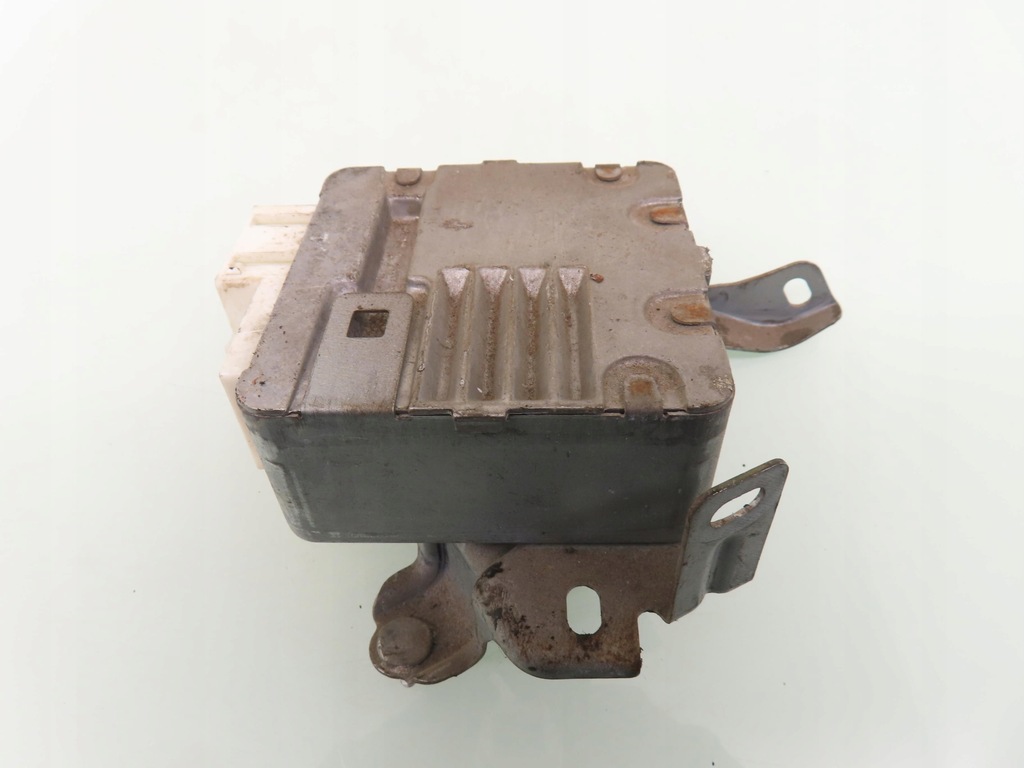 фото №6, Блок управления усилителя toyota yaris ii p9 896500d091