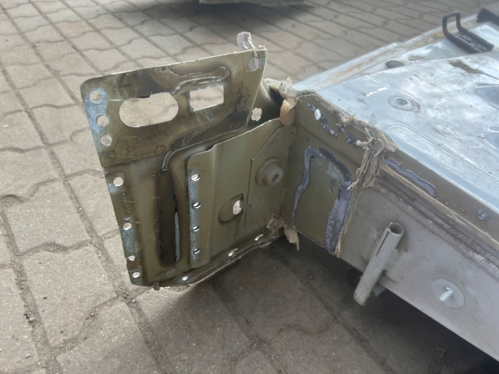 фото №8, Peugeot partner iii iv 19- pas задний пол багажника цвет ewp