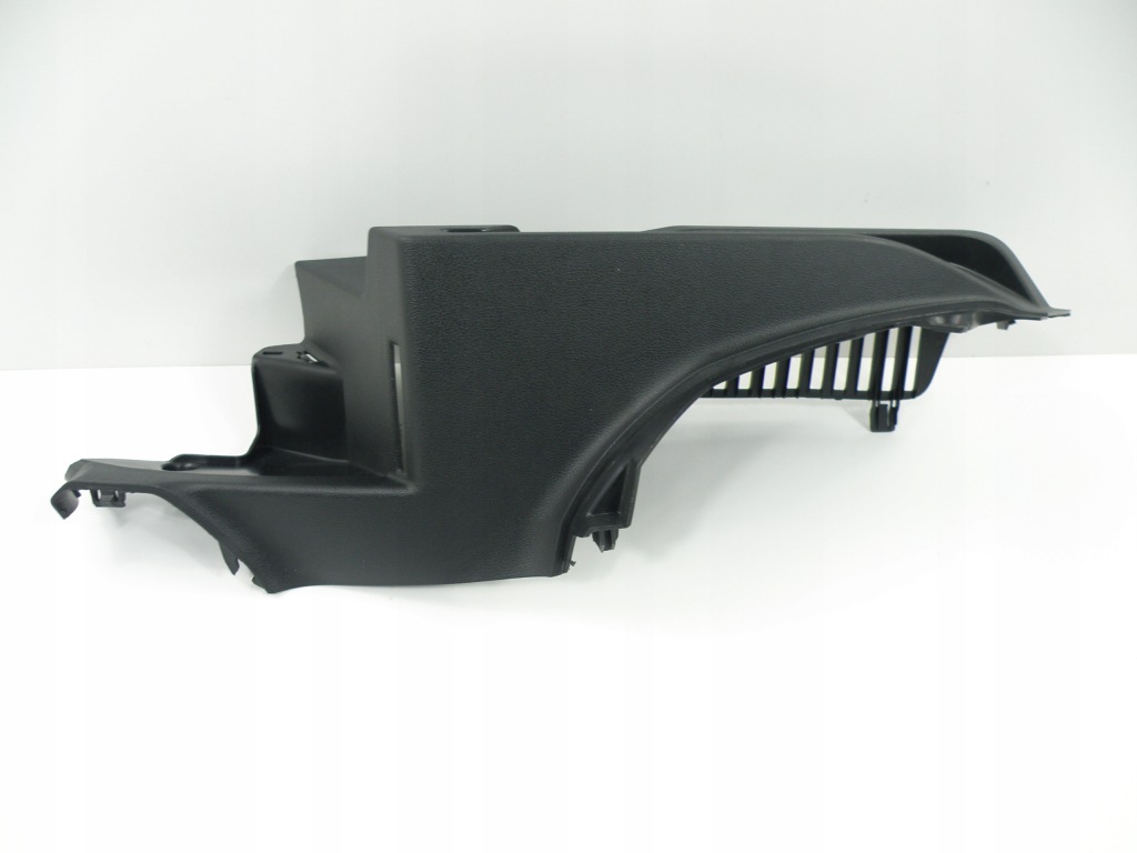 Kamiq обшивка оббивка багажника ліва 658867761 Зі Шроту