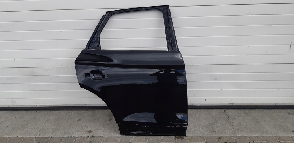 фото №1, Дверь правый задняя задние audi q3