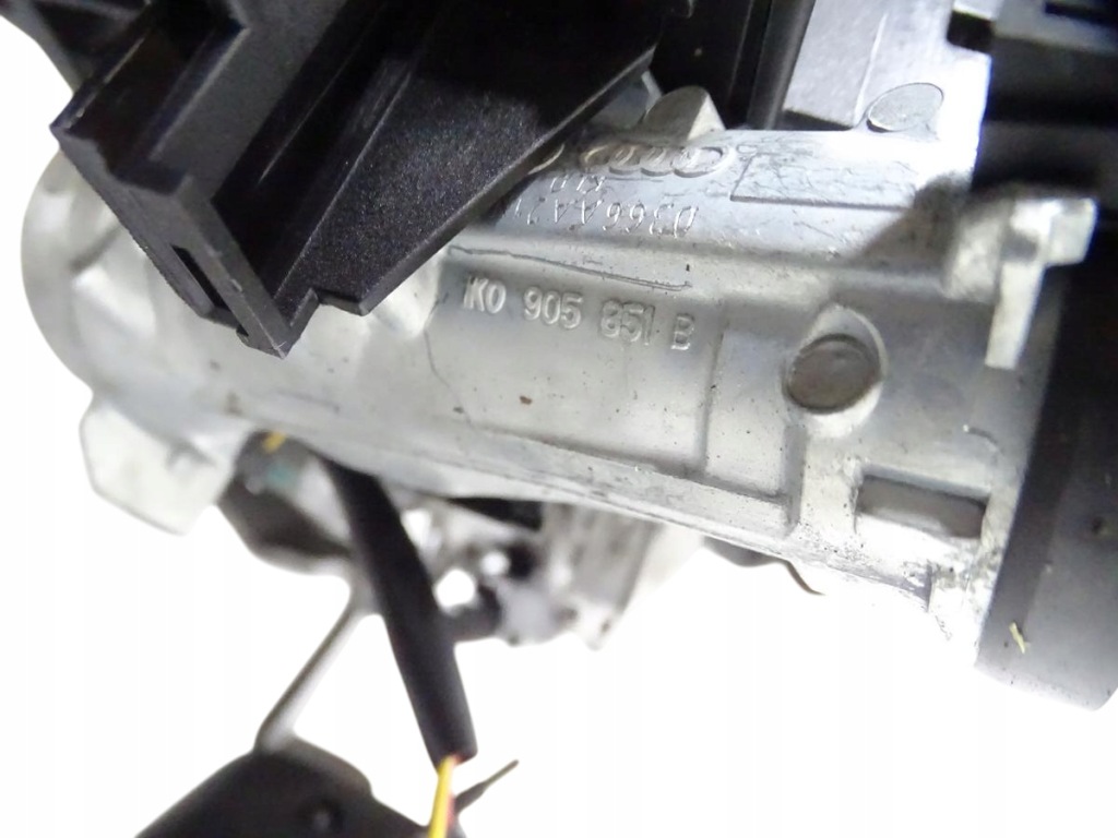 фото №12, Колонка кермова + замок запалювання + ключ з пульт vw golf v 5 2003-2009 eu