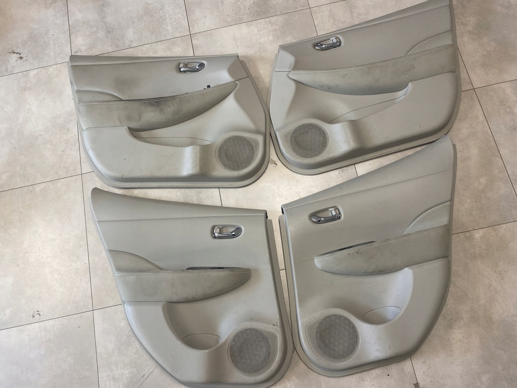 фото №1, Nissan leaf i обшивки обивка дверь комплект