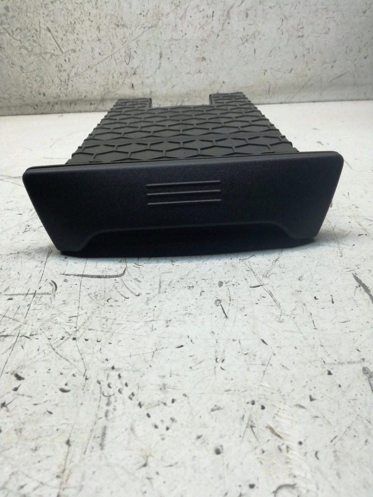 Купить Бардачок на dokumenty крепеж renault master 3 3 685601717r