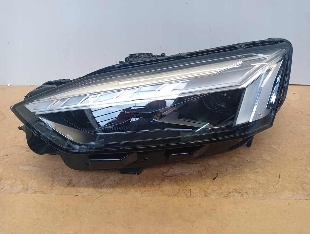 фото №1, Лампа левая audi a5 8w6 laser lift