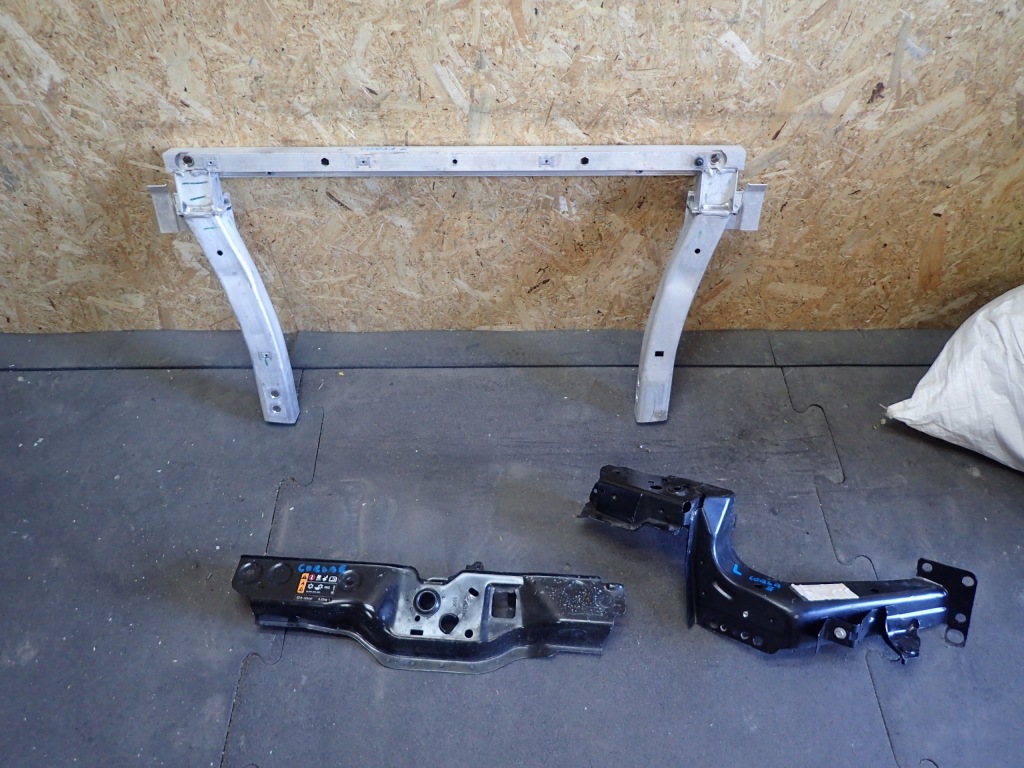 фото №1, Pas передний балка pod радиатор opel crosa e