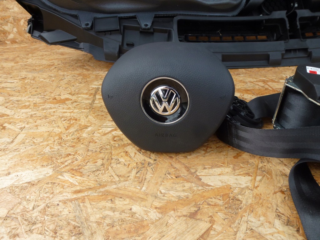фото №6, Приборная панель консоль подушки безопасности ремни vw passat b8
