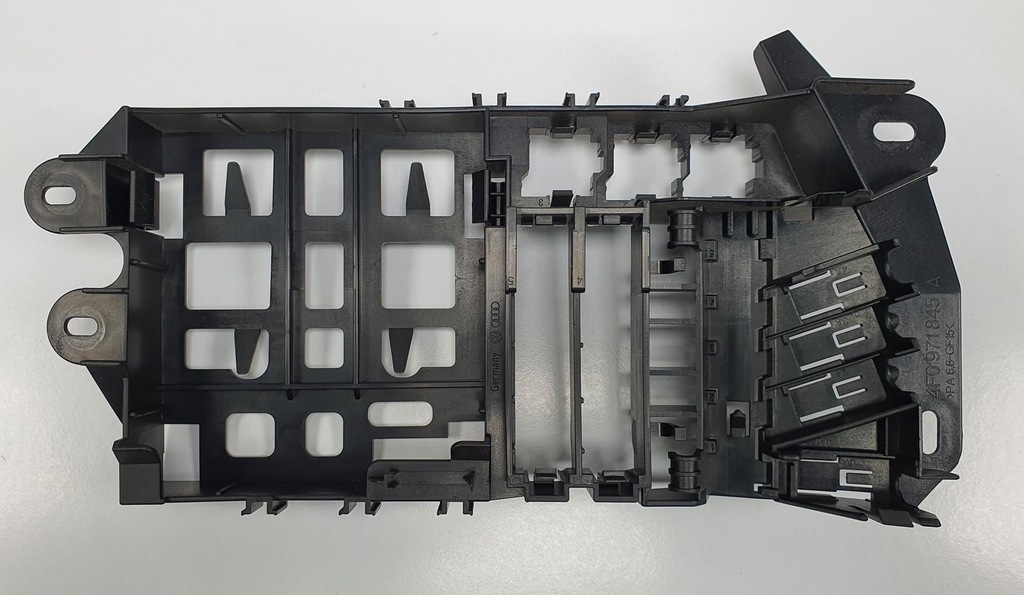 фото №1, Кронштейн роз'єм запобіжників audi a6 c6