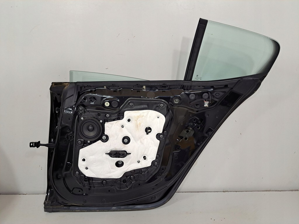 фото №10, Bmw 8 g16 2022 задняя сторона правая дверь задние