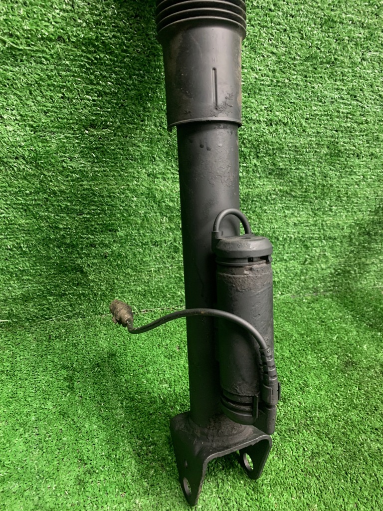 Амортизатор задній правий лівий задній airmatic mercedes r w251 w164 airmatic ads Зі Шроту