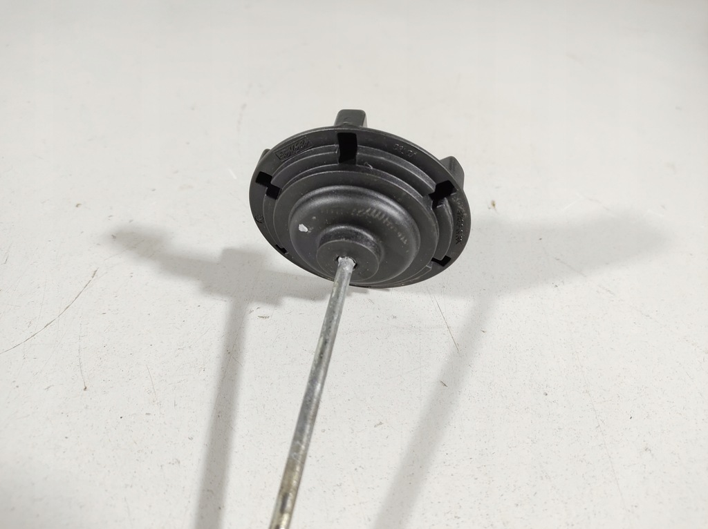 фото №5, Volvo s60 13- кронштейн вкладиш багажника