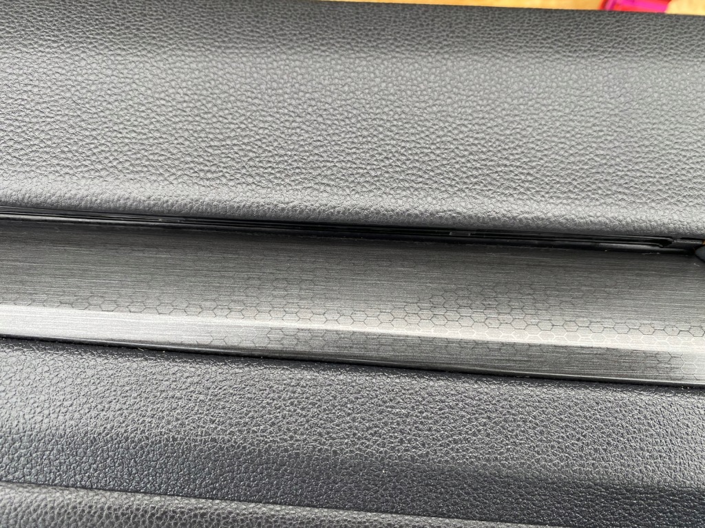 фото №11, Сиденья заднее сиденье обшивки туннель golf 8 gti clubsport кожа электрика !!!