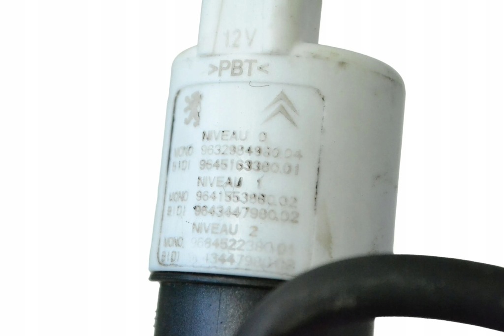 фото №7, Peugeot rcz 2011 насос распылителя стекло передней / лобовое