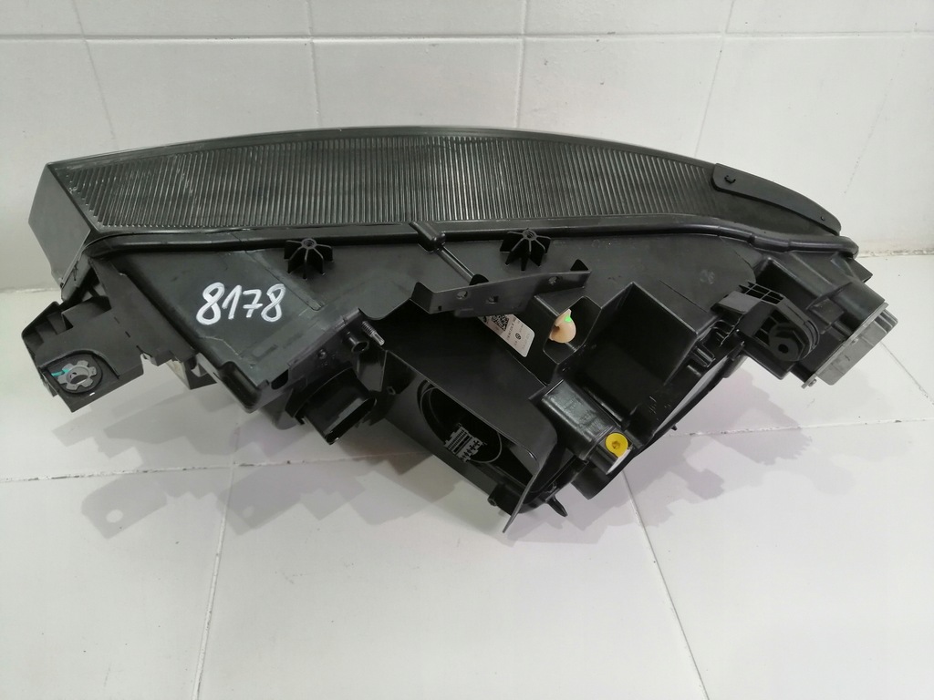 фото №7, Лампа права передня перед vw id.4 id.5 hal 8178