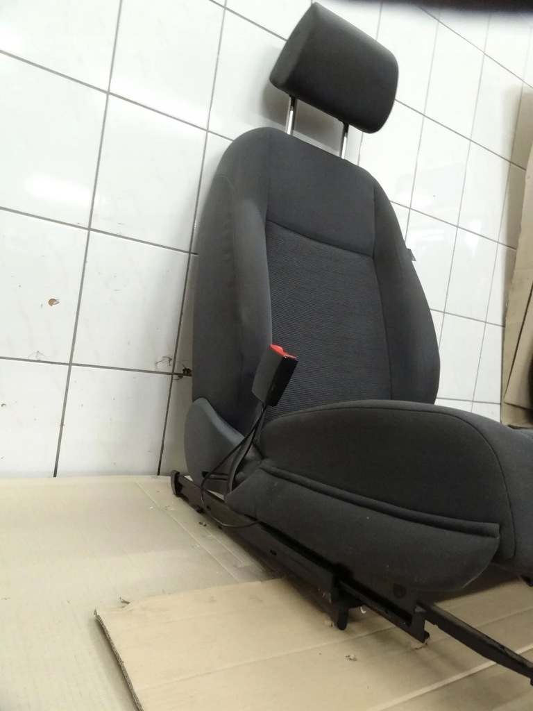 фото №12, Vw golf v plus 2006 сиденье левый перед водителя bez пластик