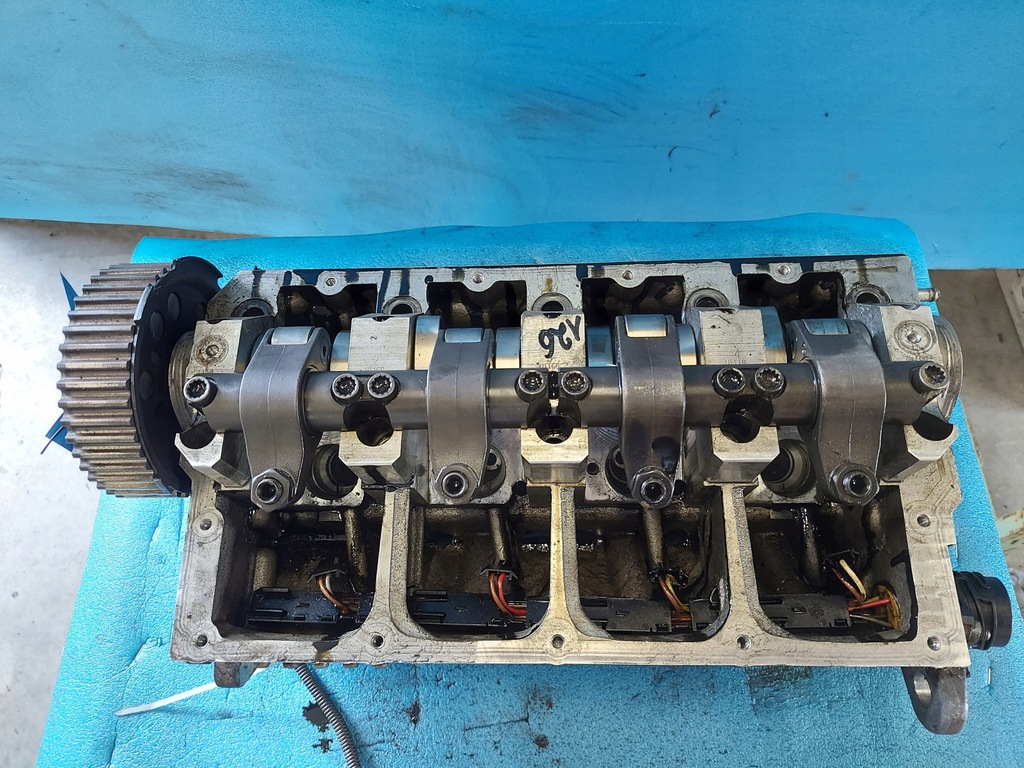 фото №1, Головка vw caddy 2008 r 1.9 tdi bls