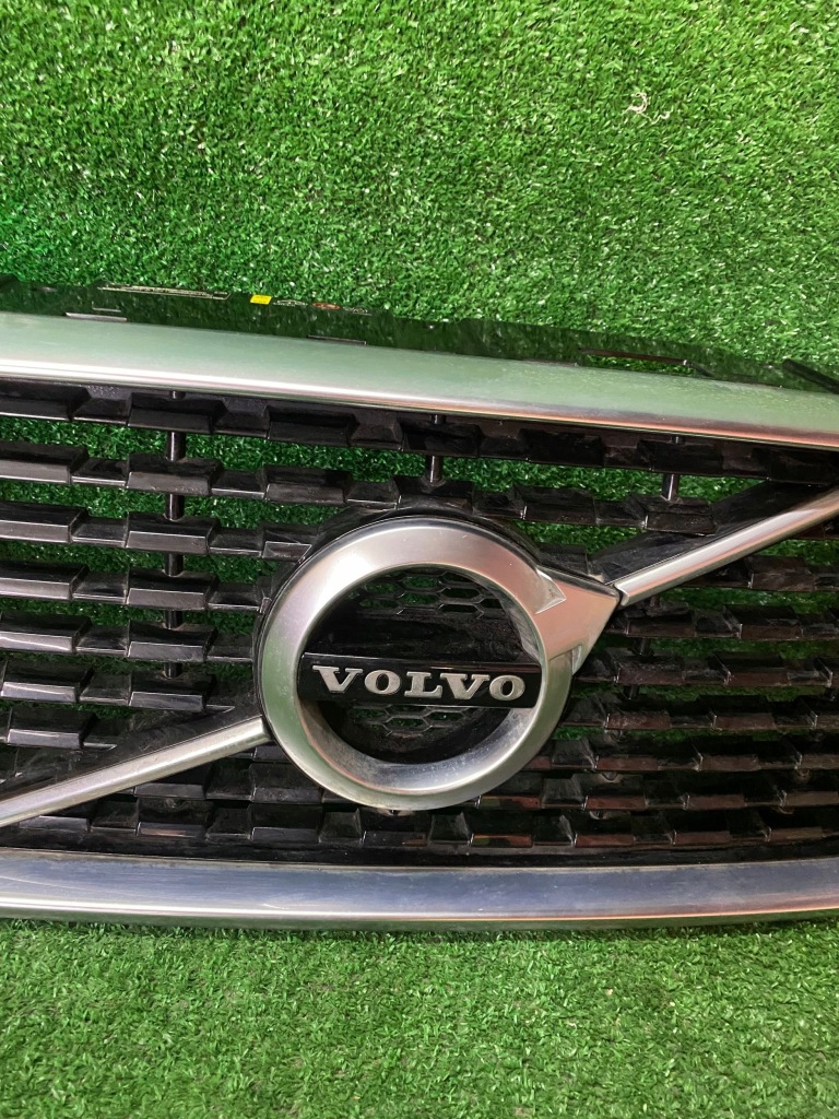 фото №3, Решітка радіатора решітка радіатора радіатора volvo xc60 ii r-design