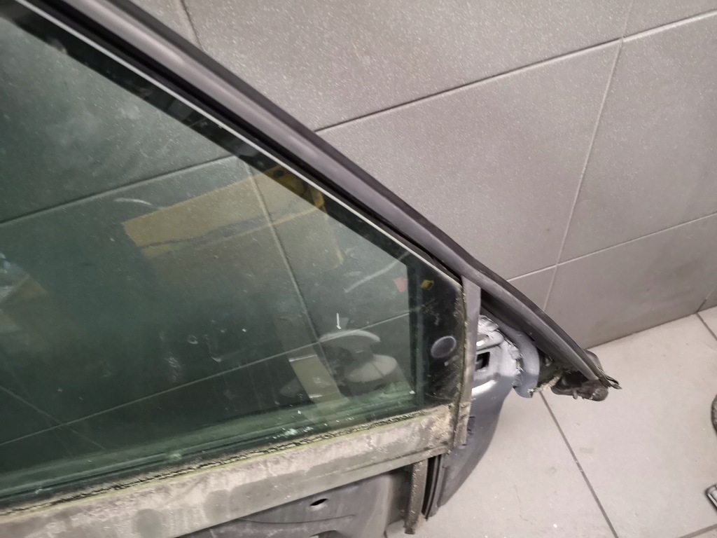 фото №7, Механізм скло скло правий перед audi a8 d2 esg