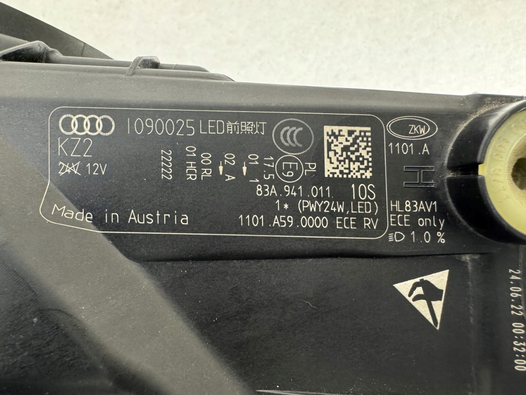 Audi q3 2 83a full led фара левая правый  перед фары комплект - super Недорого