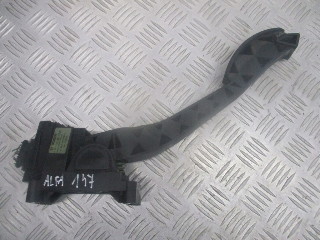 фото №1, Потенциометр газа alfa romeo 147 1.9 jtd