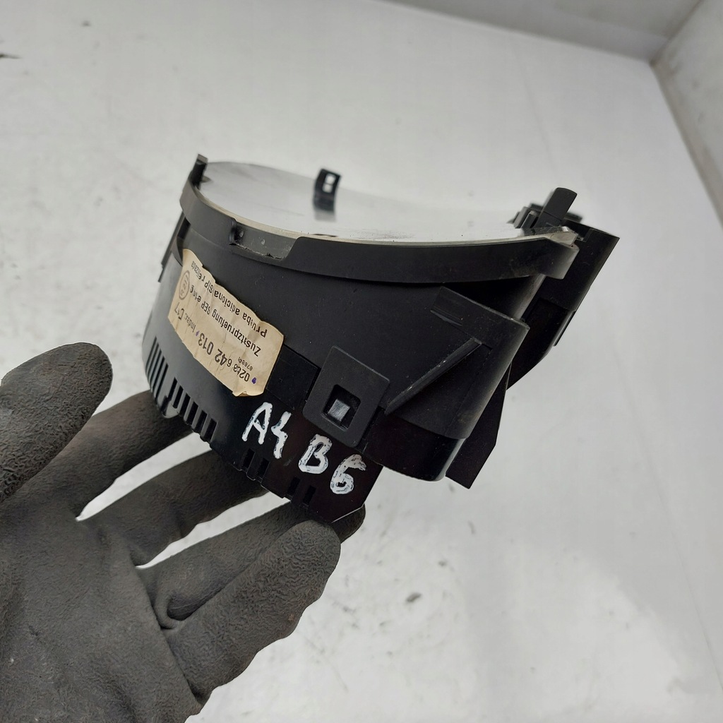 фото №8, Audi a4 b6 лічильник прилади 8h0920950d 0263642013