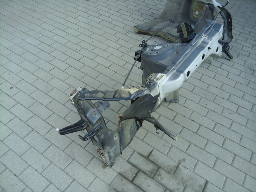 фото №1, Suzuki grand vitara чверть лонжерон ліва lift