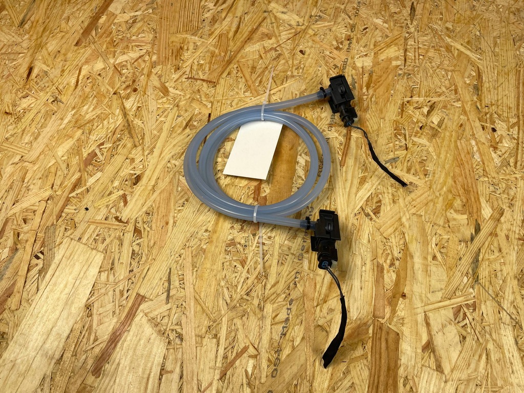 фото №8, Датчик лента защиты пешеходов штекер mercedes h247 w243 a2479051405