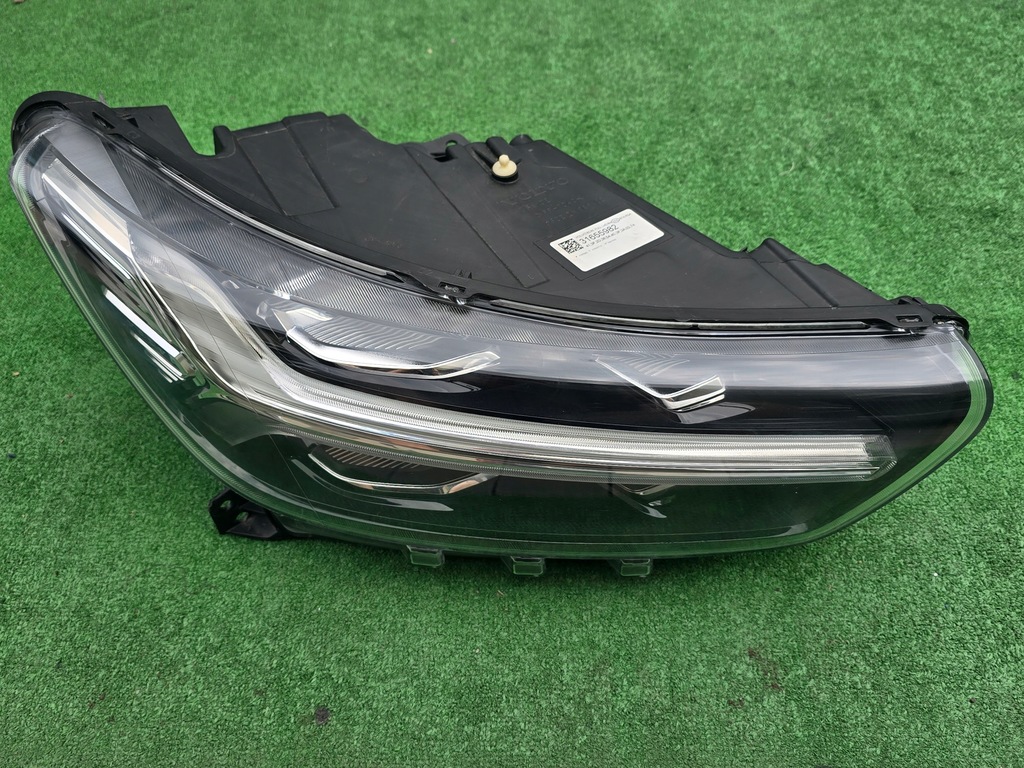 фото №1, Volvo xc40 full led лампа передняя