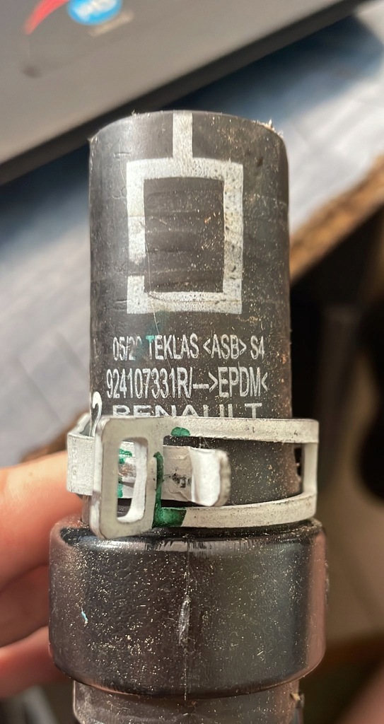 фото №2, Шланг труба wody renault arkana 924107331r