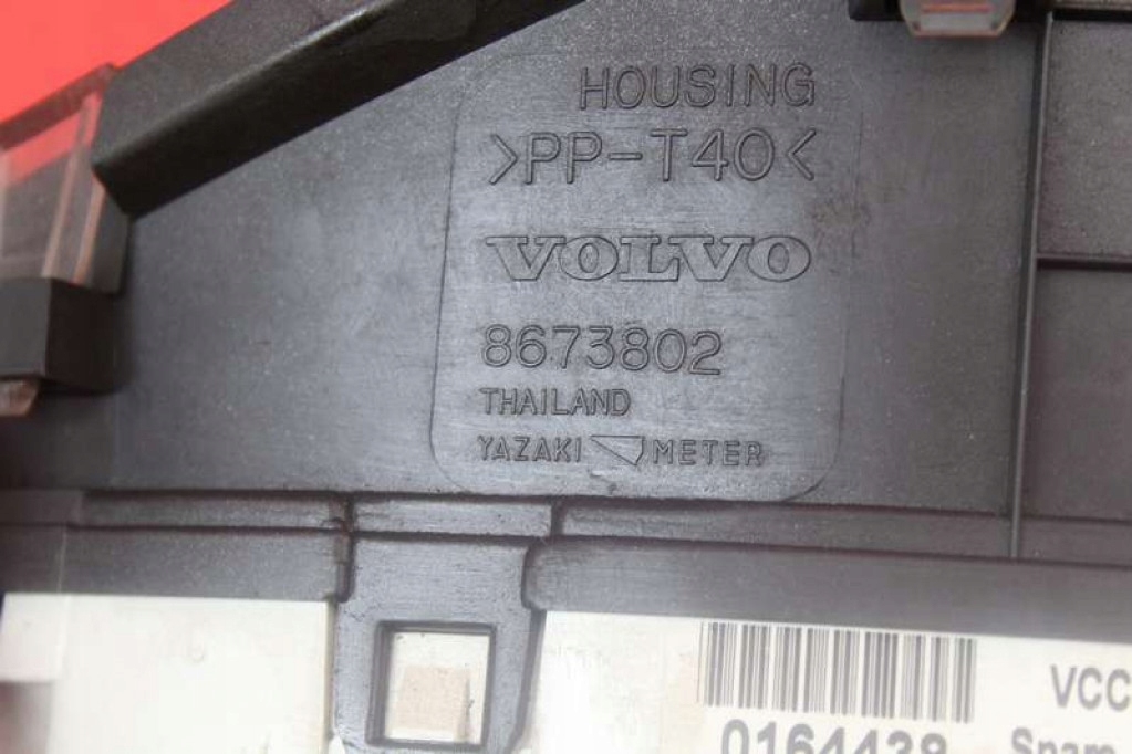 фото №9, Счетчик приборы eu 8673802 volvo s60 1 i 2.5 t 210 km lift 04-09