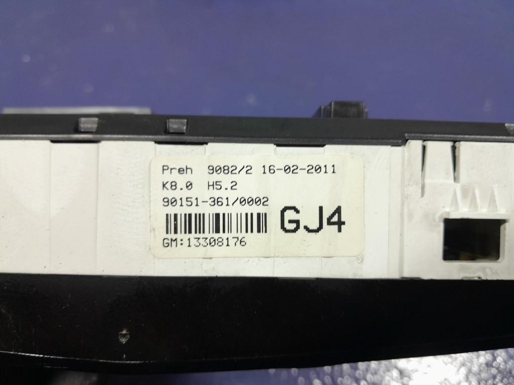 Купить Opel zafira b lift переключатель панель кондиционера i обдув 13308176