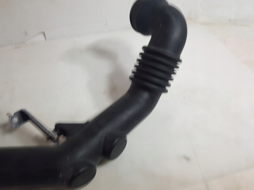 фото №8, Subaru ascent 19- резонатор труба воздуха usa