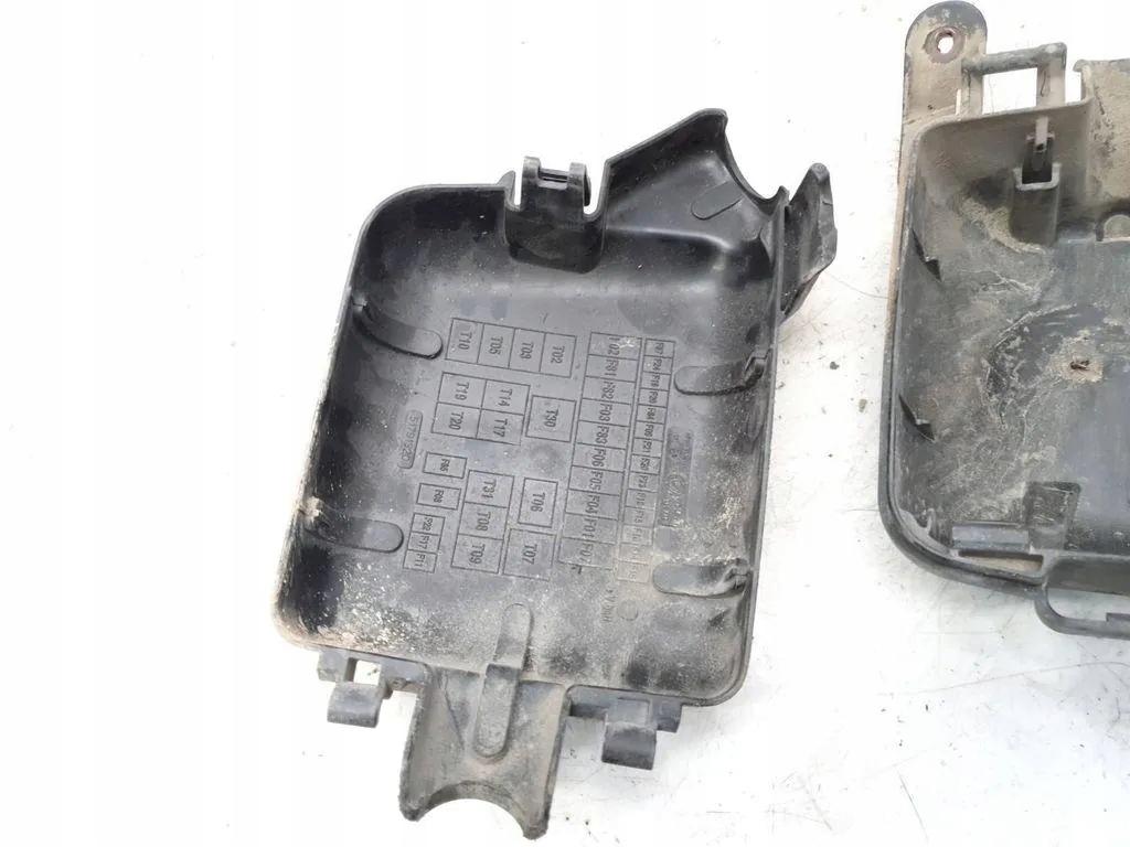 Купити Кришка коробка запобіжників citroën nemo фургон aa_ 51791319 1.4l