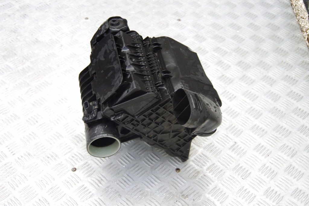 фото №2, Корпус фильтра воздуха espace v