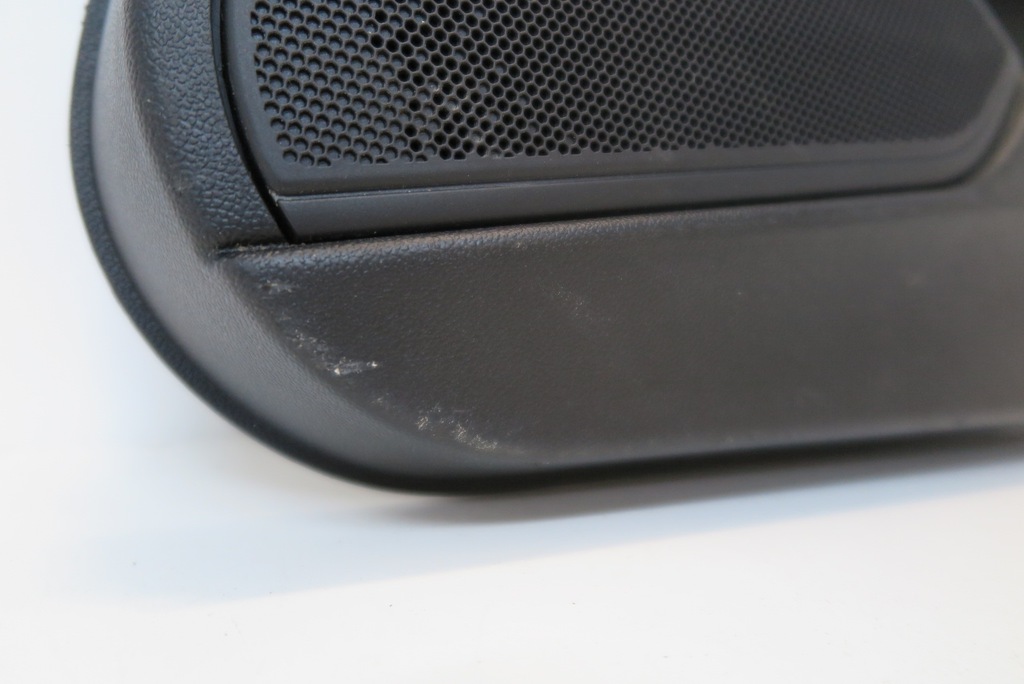 фото №3, Обшивка перед передній правий alfa romeo giulia