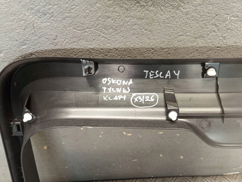 Tesla оригинальный номер 1494667-00 y защита крышки багажника Оригинал