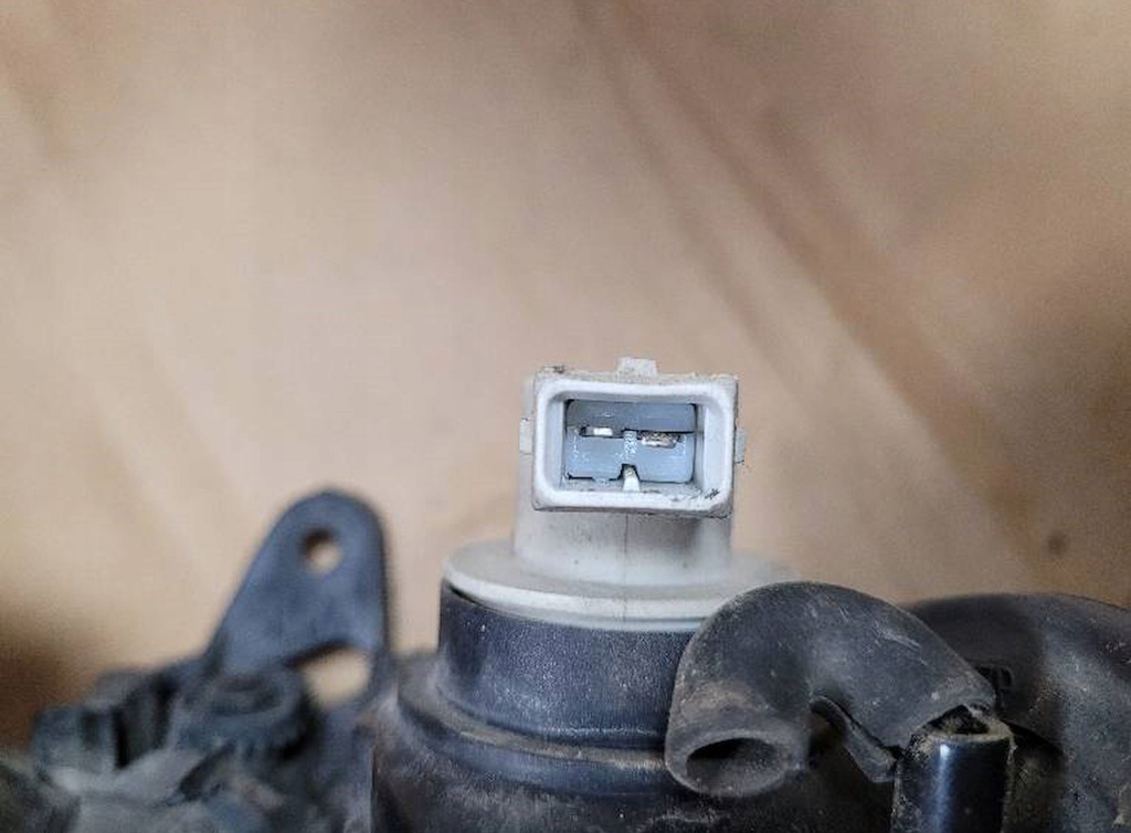 фото №3, Лампа правая передняя toyota avensis