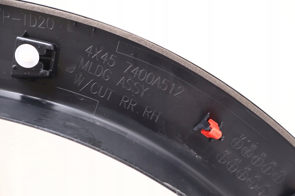 фото №13, Mitsubishi eclipse cross молдинг крыла правая задняя 7400a512