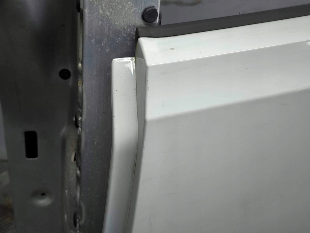 фото №12, Bmw i3 2015 левая сторона дверь