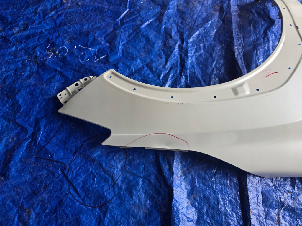 Subaru xv 17- рестайлинг  крыло  правый с Разборки