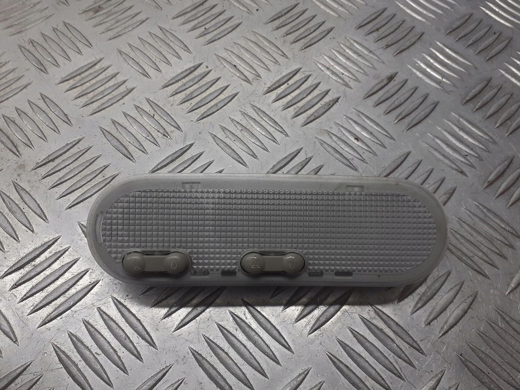 фото №1, Освещение кабины перед renault megane ii 8200073231