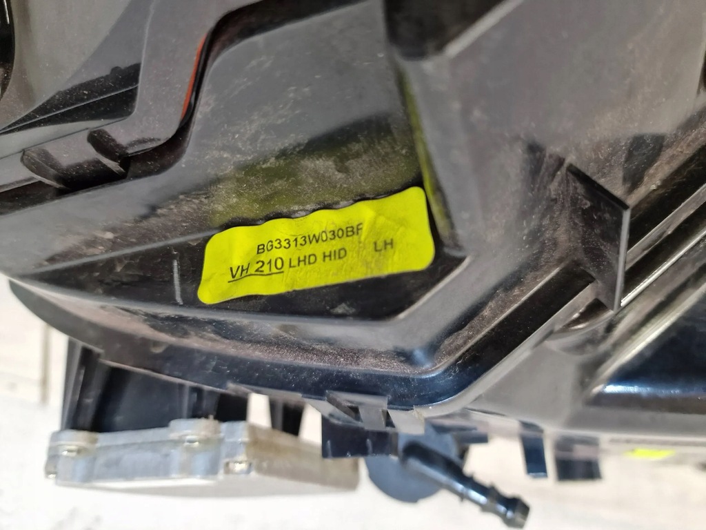 фото №11, Лампа ліва перед aston martin vantage