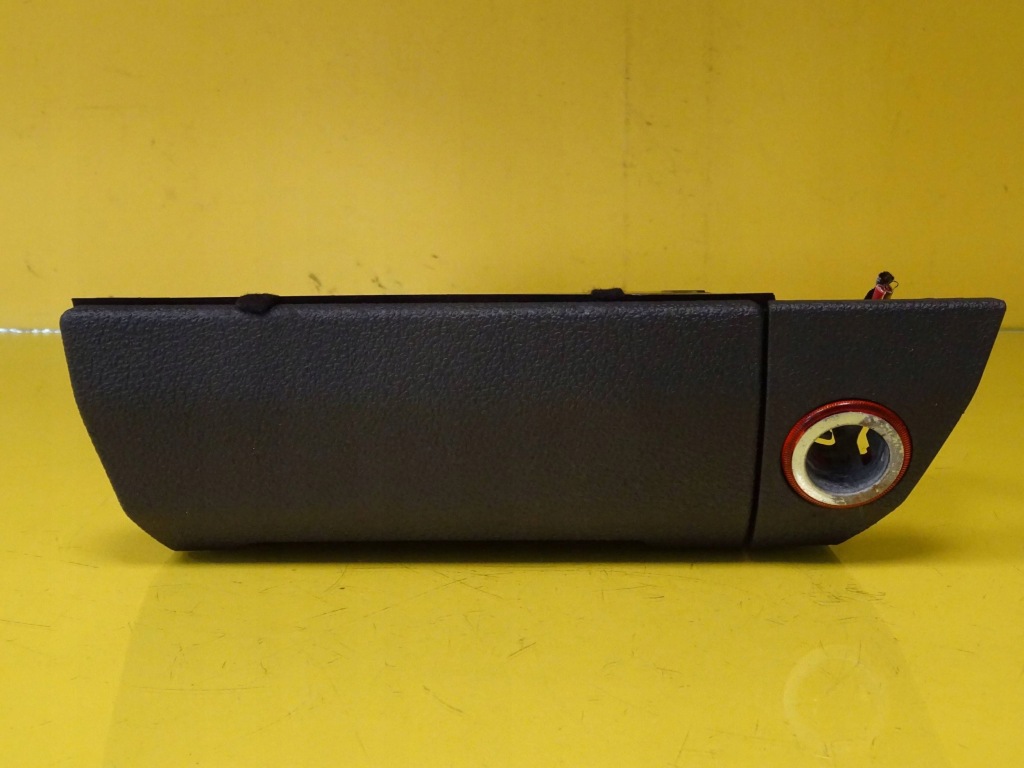 фото №5, Пепельница vw touran i 1t1857961 nr145