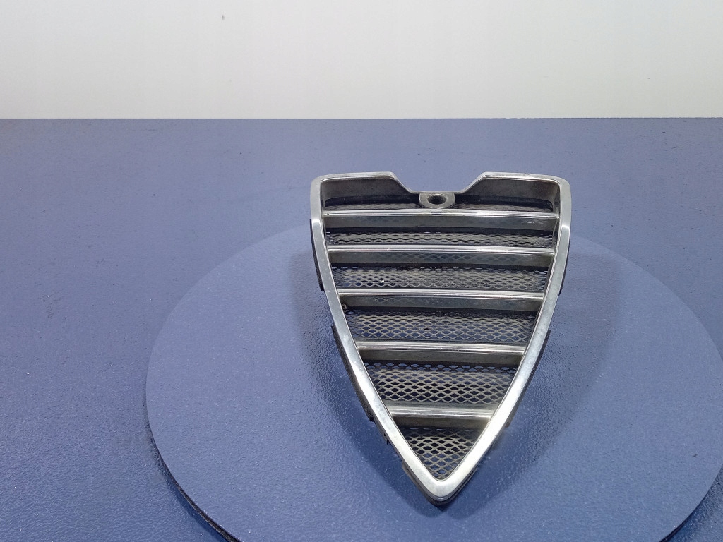 фото №1, Alfa romeo 166 lift 03- решітка радіатора радіатора решітка радіатора scudetto