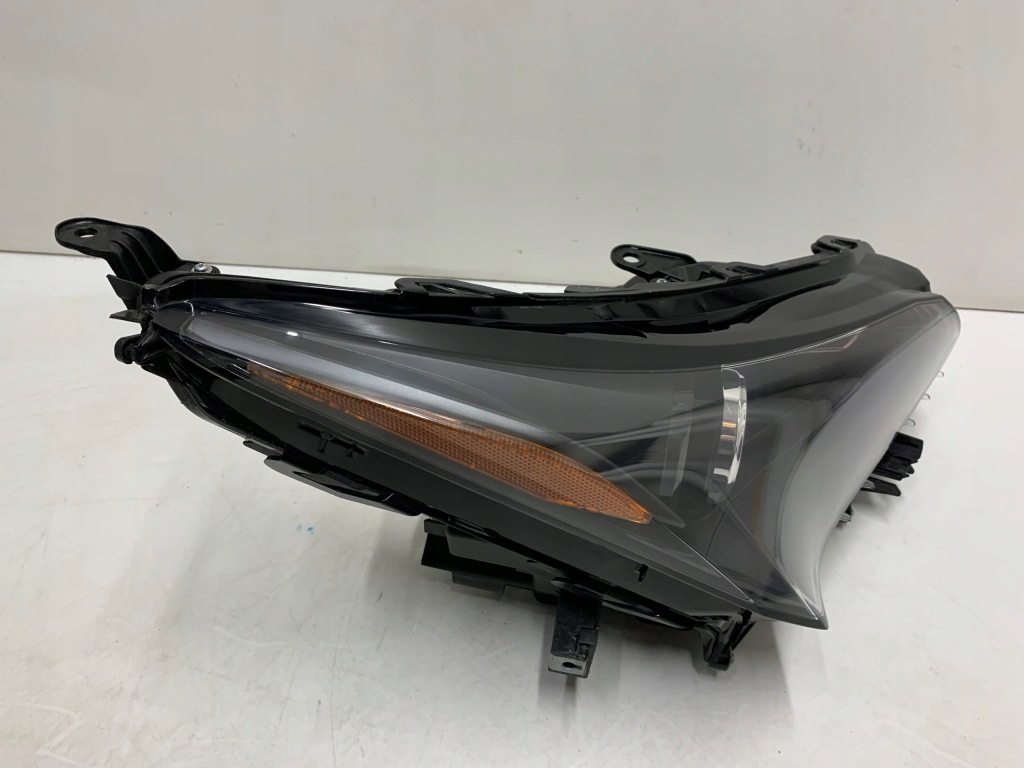 фото №3, Лампа права lexus nx full led 2014r-