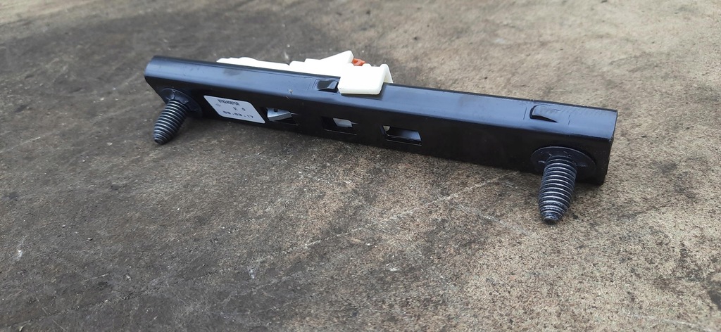 фото №6, Регулювання ременів правий перед scenic iv 878240875r